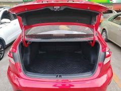 Toyota Corolla 2022 1.8L CVT Luxury - ფოტო 18
