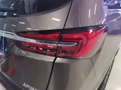 Buick GL8 Land Executive Cabin 652T Luxury - ფოტო 7