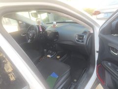 Jeep Compass 2020 220T Automatic Leading Edition - ფოტო 17