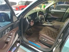 BMW X5 Facelift xDrive 30Li M Sport Premium Package - ფოტო 15