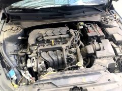 Hyundai Elantra 1.5L CVT Luxury - ფოტო 19