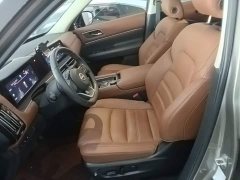 Nissan Talu 380VC-TURBO AWD Smart Drive Edition 6-Seater - ფოტო 14