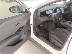 BYD Qin L 2025 EV 545KM Excellence Edition - ფოტო 15