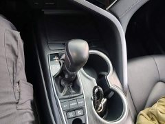 Toyota Camry 2023 Hybrid 2.5L HG Luxury - ფოტო 13