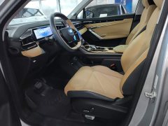 Geely Boyue L 1.5TD DCT Luxury - ფოტო 14