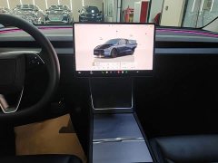 Tesla Model Y Rear-Wheel Drive - ფოტო 12