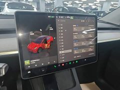 Tesla Model Y Long Range All-Wheel Drive - ფოტო 12