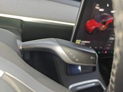 Tesla Model Y Long Range All-Wheel Drive - ფოტო 13