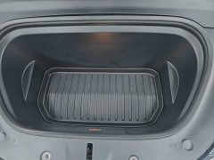 Tesla Model Y Long Range All-Wheel Drive - ფოტო 19