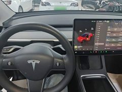 Tesla Model Y Long Range All-Wheel Drive - ფოტო 9