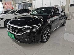 Volkswagen Passat 2022 330TSI Elite - ფოტო 1