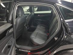 Volkswagen Passat 2022 330TSI Elite - ფოტო 16