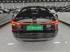 Volkswagen Passat 2022 330TSI Elite - ფოტო 5
