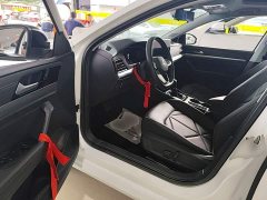 Volkswagen Lavida 2024 300TSI DSG Starry Sky Leading Edition - ფოტო 15