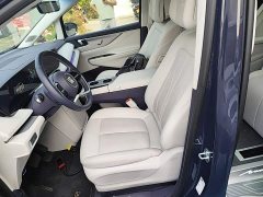 Buick GL8 New Energy 2024 Luxe Premium 7-Seater - ფოტო 10