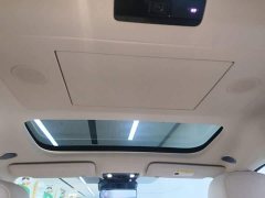 Li Auto Li Xiang MEGA Ultra - ფოტო 17