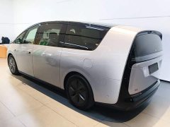 Li Auto Li Xiang MEGA Ultra - ფოტო 4