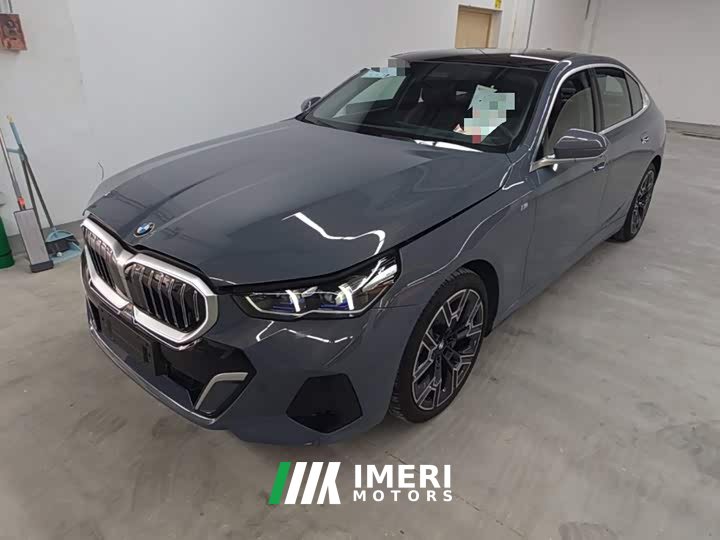 BMW 5 Series 530Li Luxury M Sport Package