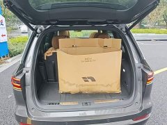 Li Auto ONE Extended Range 6-Seater - ფოტო 18