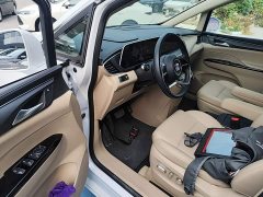Buick GL8 New Energy Lusang Respect Edition - ფოტო 15