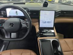 NIO ES8 2020 580KM Signature Edition Six-Seater - ფოტო 9
