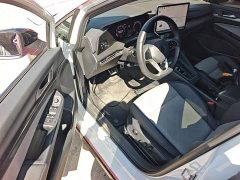 Volkswagen Golf 300TSI R-Line - ფოტო 15