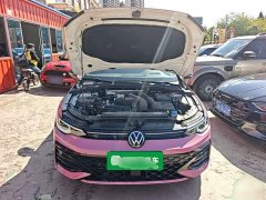 Volkswagen Golf 300TSI R-Line - ფოტო 19