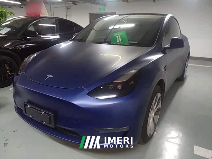 Tesla Model Y Long Range All-Wheel Drive