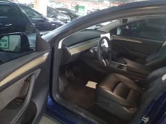Tesla Model Y Long Range All-Wheel Drive - ფოტო 15