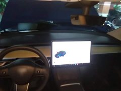 Tesla Model Y Long Range All-Wheel Drive - ფოტო 9