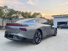 XPeng P7 480E - ფოტო 7