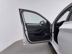 Volkswagen Sagitar 200TSI DSG Feiyue Edition - ფოტო 8