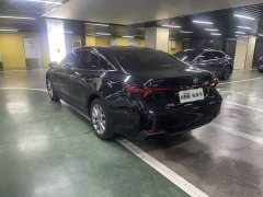 Toyota Avalon 2.0L Starlight Edition - ფოტო 4