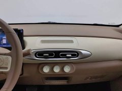 Wuling Hongguang MINIEV Fourth Generation Four-Door Advanced Edition - ფოტო 12