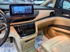 Buick GL8 Facelift Land Executive Cabin Luxury - ფოტო 16