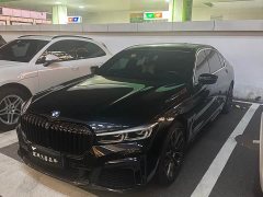 BMW 7 Series 740Li Premier M Sport Package - ფოტო 3