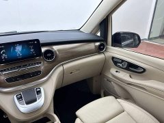 Mercedes-Benz V-Class 2022 V 260 L Long Wheelbase Luxury Edition - ფოტო 17
