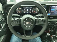 Jeep Wrangler 2.0T Middle East version - ფოტო 13