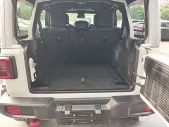 Jeep Wrangler 2.0T Middle East version - ფოტო 19
