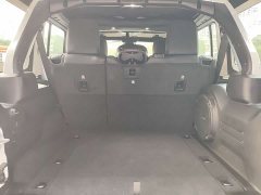 Jeep Wrangler 2.0T Middle East version - ფოტო 20