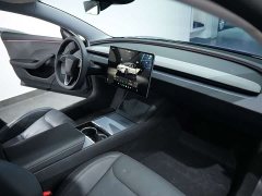 Tesla Model 3 Rear-Wheel Drive - ფოტო 14