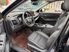 Nissan Qashqai VC-Turbo 300 CVT 2WD Luxury Edition - ფოტო 5
