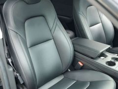 Tesla Model Y Rear-Wheel Drive - ფოტო 19
