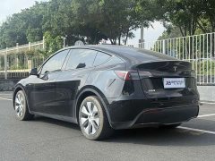 Tesla Model Y 2022 Facelift Rear-Wheel Drive - ფოტო 11