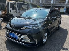 Toyota Sienna 2021 2.5L Hybrid Platinum Edition - ფოტო 1