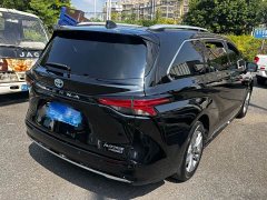 Toyota Sienna 2021 2.5L Hybrid Platinum Edition - ფოტო 8