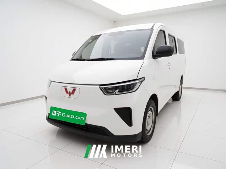 Wuling Yangguang 2024 300km Comfort Passenger Van 75kW - ავტომობილი ჩინეთიდან