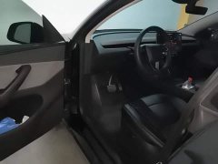 Tesla Model Y Rear-Wheel Drive - ფოტო 12