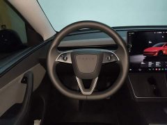 Tesla Model Y Rear-Wheel Drive - ფოტო 6