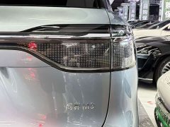 AITO M9 Extended Range Ultra 6-Seater - ფოტო 18